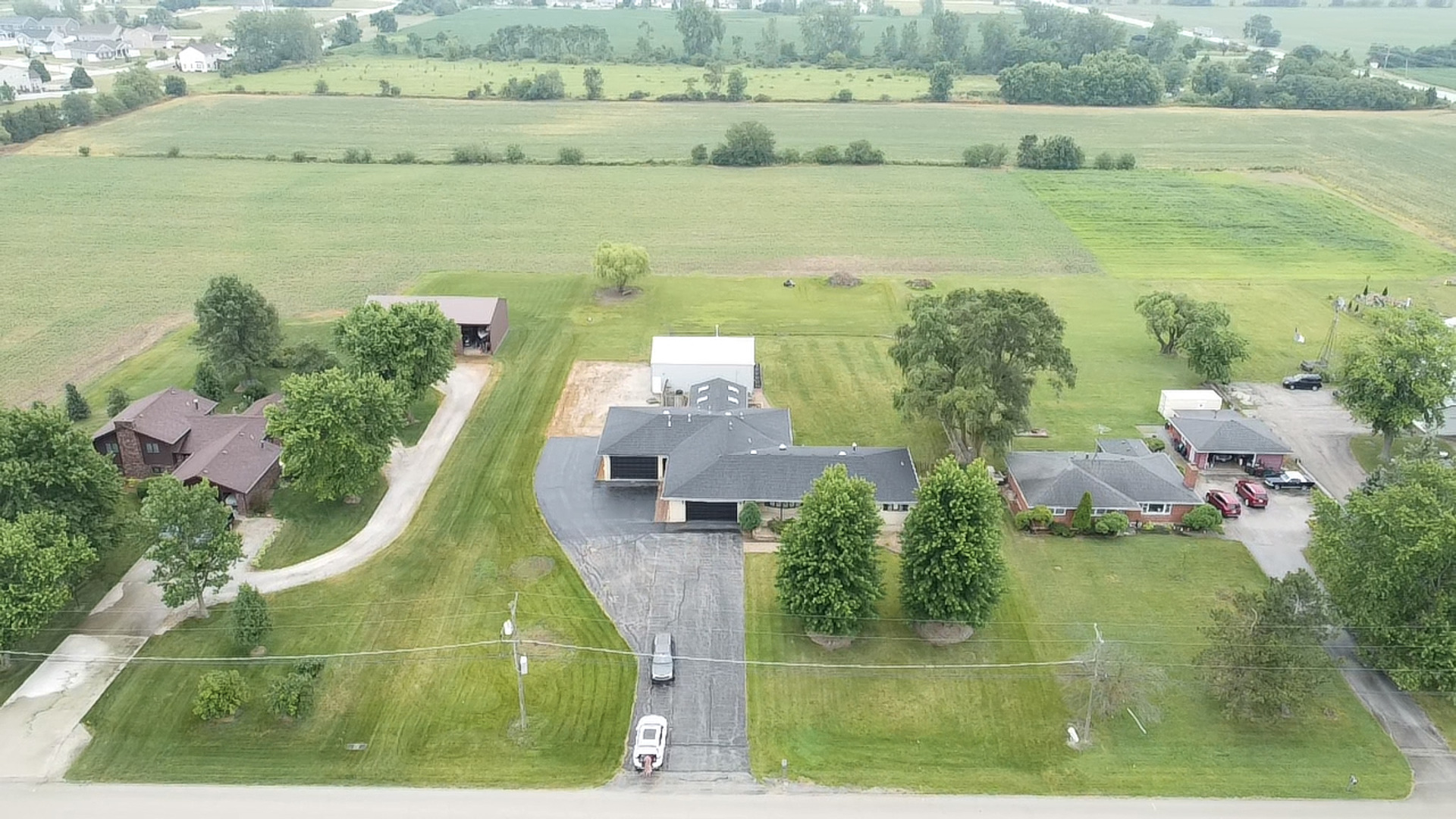 261 West Eagle Lake Road Beecher, IL 60401 - Photo 35 of 36 Gallery Image 35