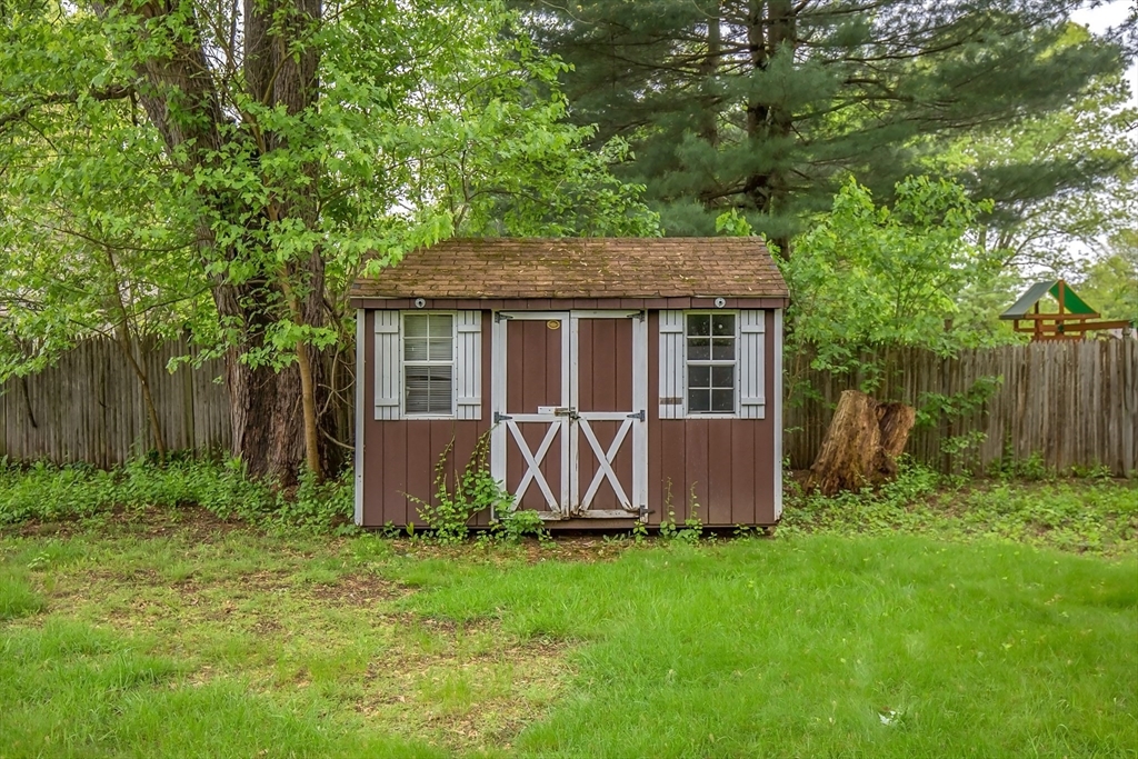 1101 Allen Street Springfield, MA 01118 - Photo 27 of 29 a view of house with backyard