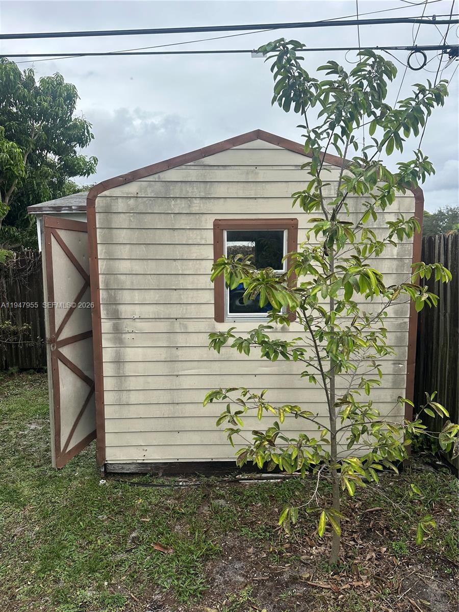 2461 Rodman Street Hollywood, FL 33020 - Photo 16 of 16