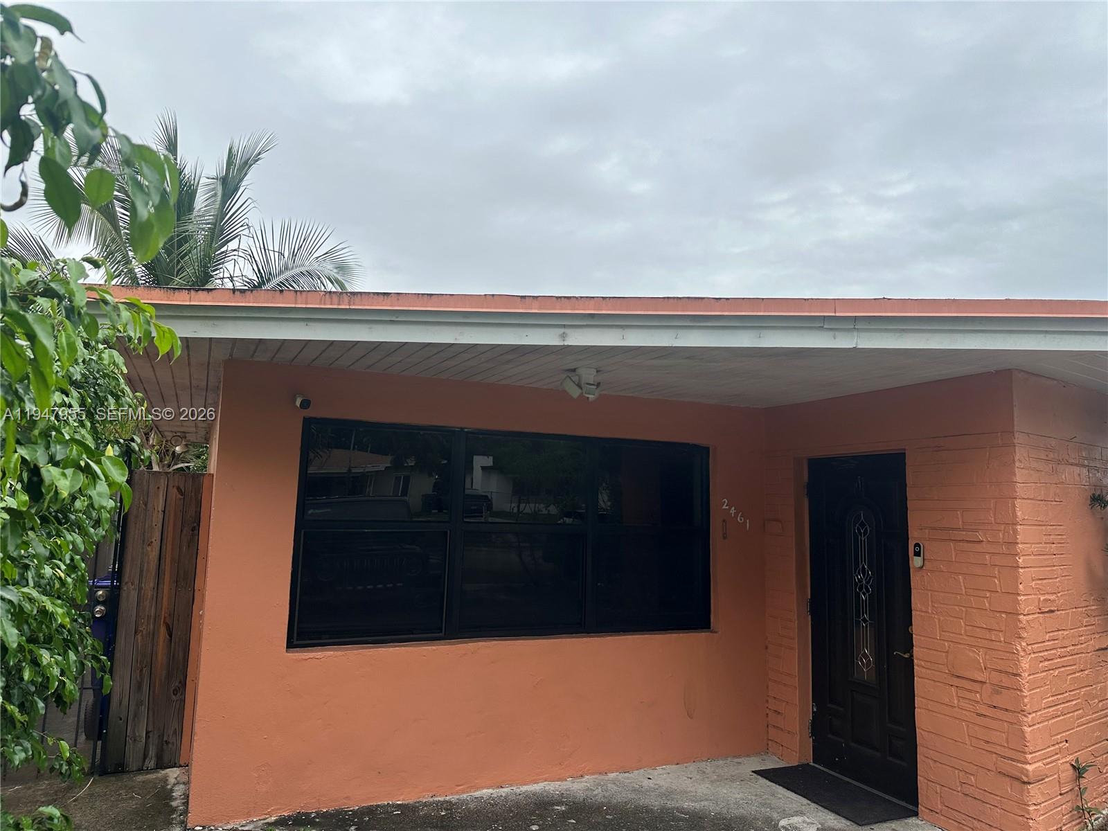2461 Rodman Street Hollywood, FL 33020 - Photo 5 of 16
