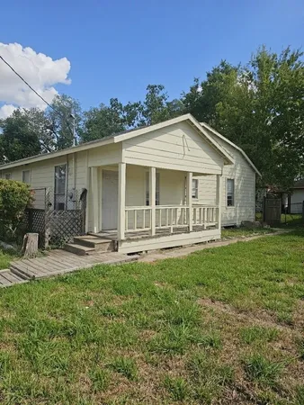 $1,550 | 8010 Miley Street, Houston, TX 77028