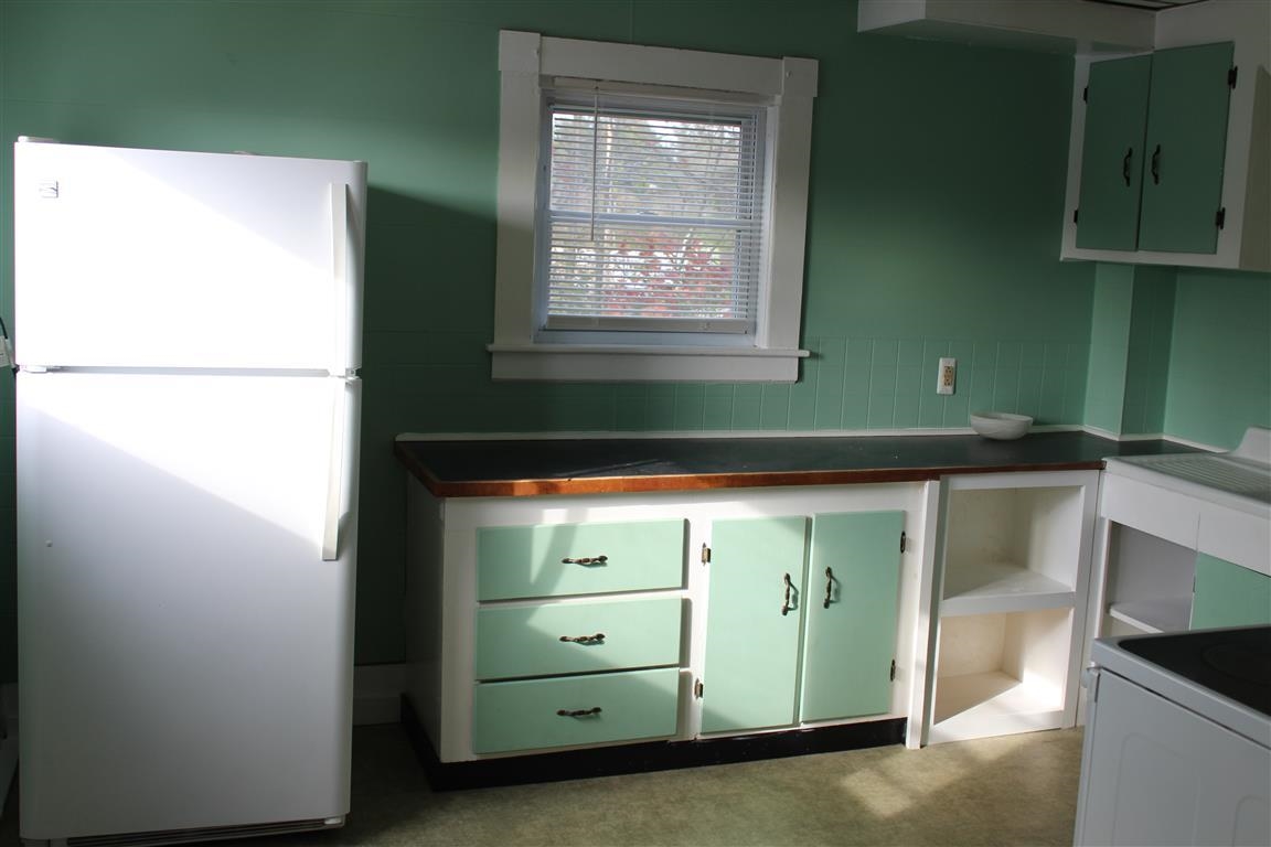 248 Main Street Claremont, NH 03743 - Photo 4 of 12