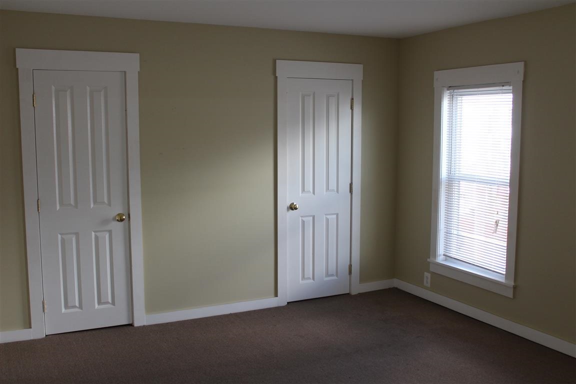 248 Main Street Claremont, NH 03743 - Photo 6 of 12