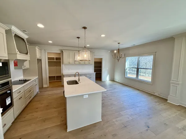 $875,000 | 8690 Cainsville Pike, Lascassas, TN 37085