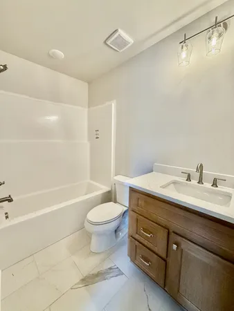 $875,000 | 8690 Cainsville Pike, Lascassas, TN 37085