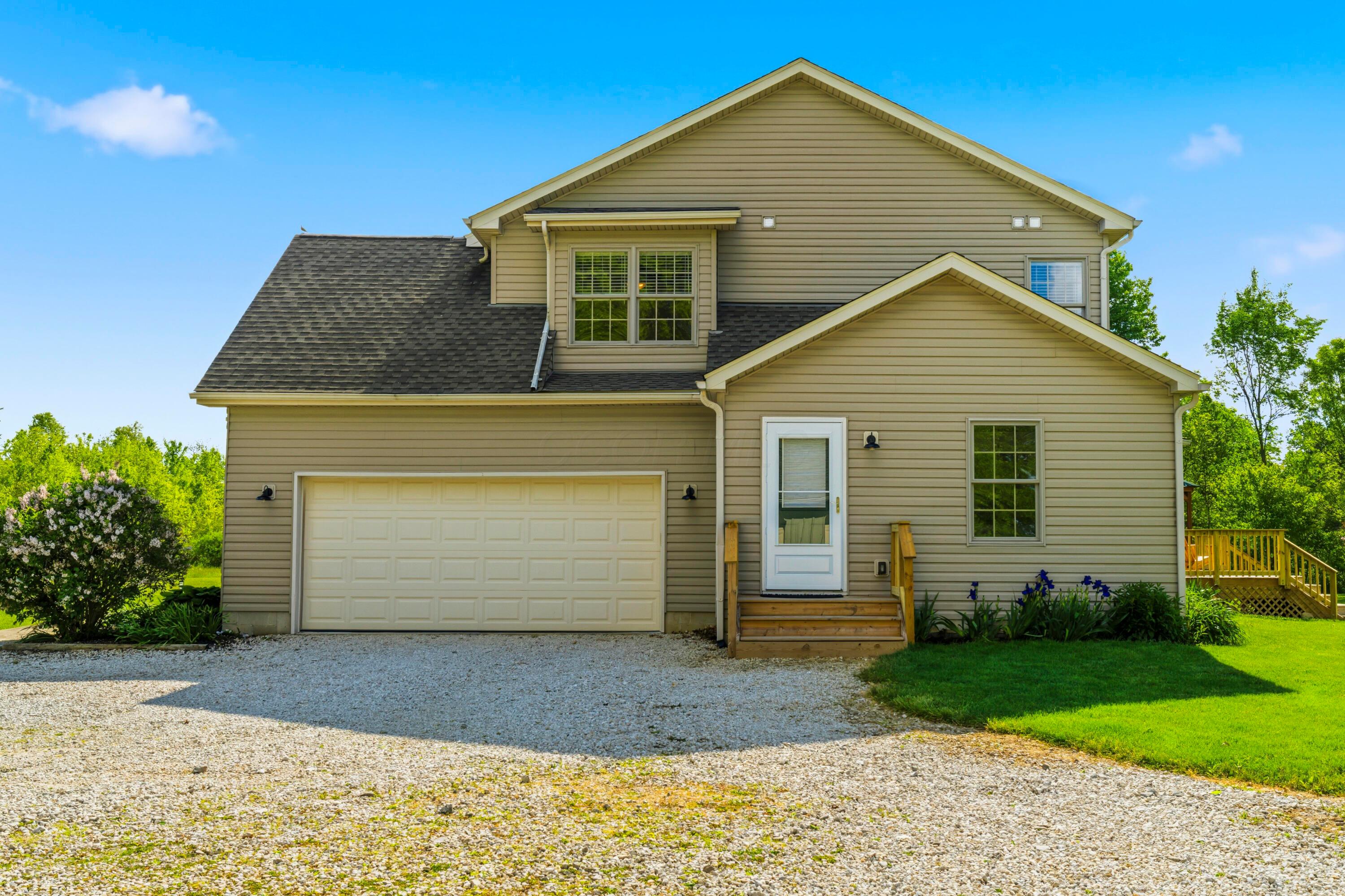 8507 Benner Road Johnstown, OH 43031 - Photo 59 of 69 2 car attached, side-load garage and mudroom entry!