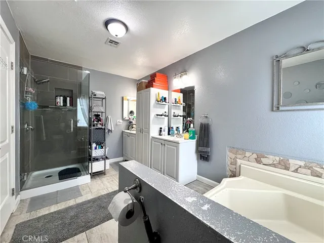 $259,900 | 36200 Paradise Ranch Road, Unit 120, Castaic, CA 91384