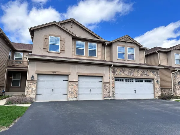 $3,750 | 1875 Crenshaw Circle, Vernon Hills, IL 60061