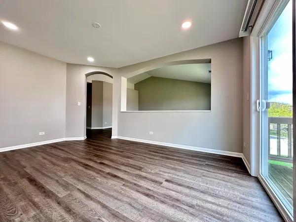 $3,750 | 1875 Crenshaw Circle, Vernon Hills, IL 60061