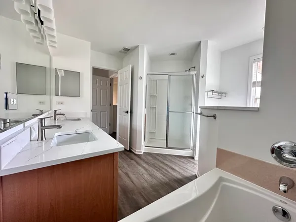 $3,750 | 1875 Crenshaw Circle, Vernon Hills, IL 60061