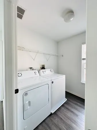 $3,750 | 1875 Crenshaw Circle, Vernon Hills, IL 60061