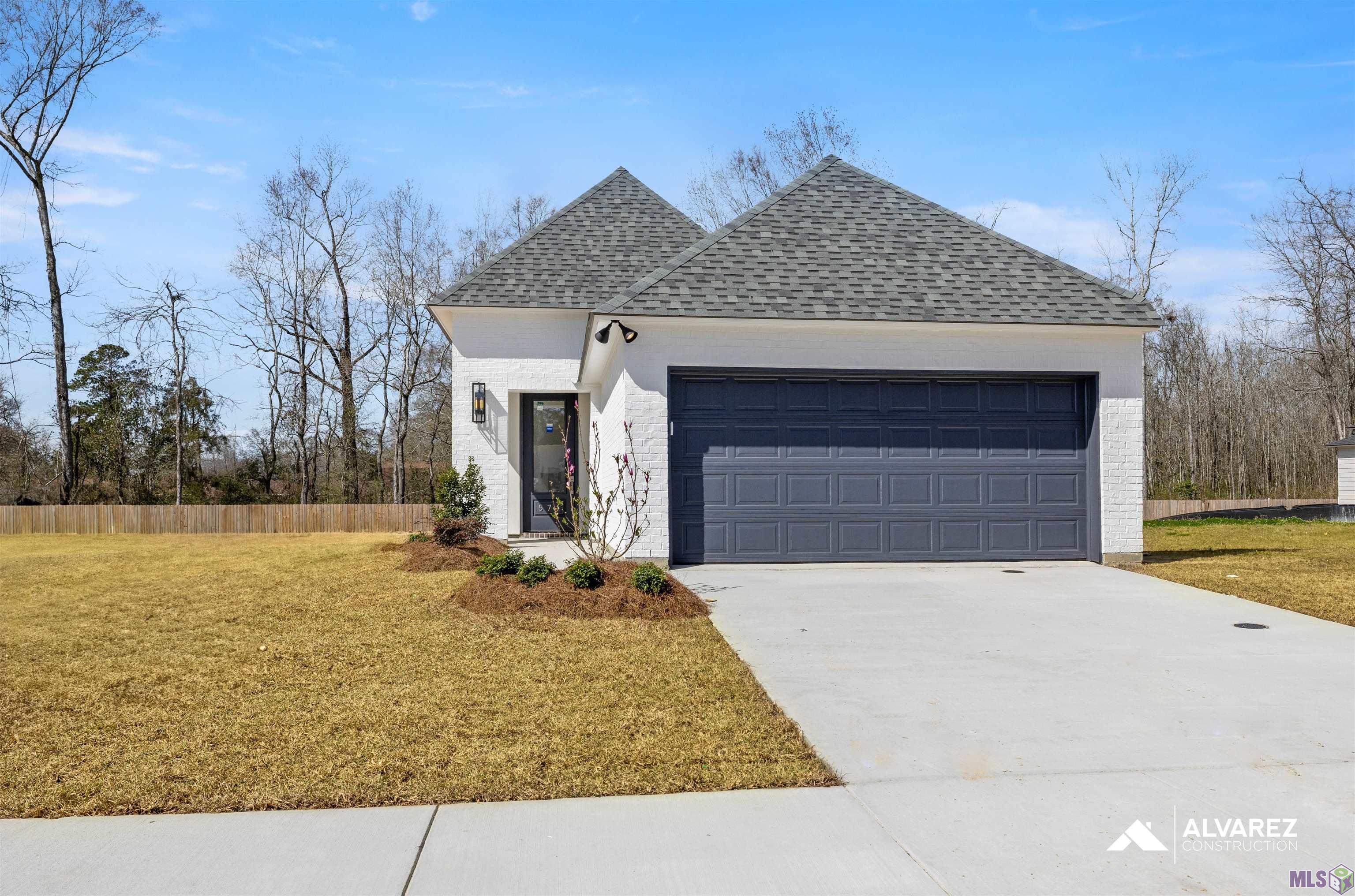 574 Turnstone Avenue Baton Rouge, LA 70816 - Photo 1 of 20