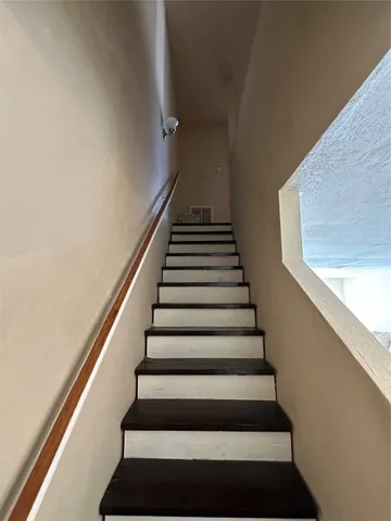 $1,290 | 8405 Wilcrest Drive, Unit 2010, Houston, TX 77072