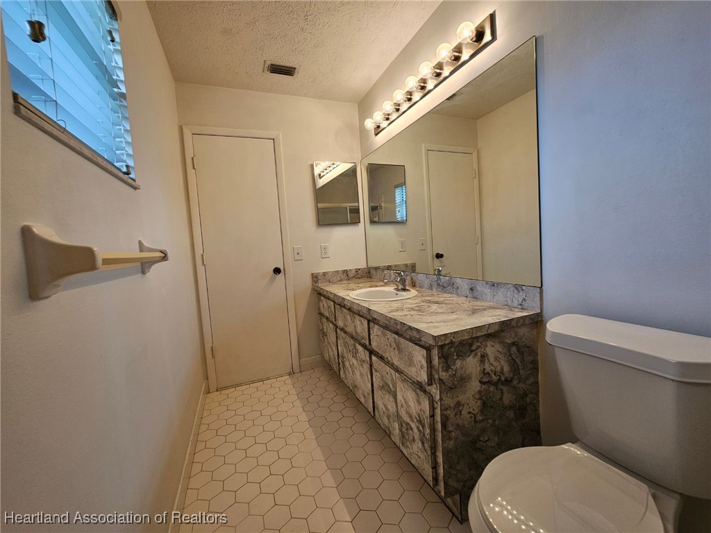 239 Grape Road Northwest Lake Placid, FL 33852 - Photo 16 of 35 Gallery Image 16