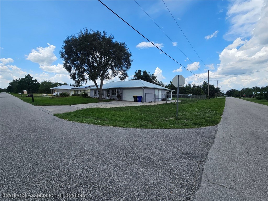 239 Grape Road Northwest Lake Placid, FL 33852 - Photo 35 of 35 Gallery Image 35