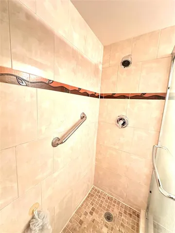 $149,900 | 4004 Newport G, Unit 4004, Deerfield Beach, FL 33442