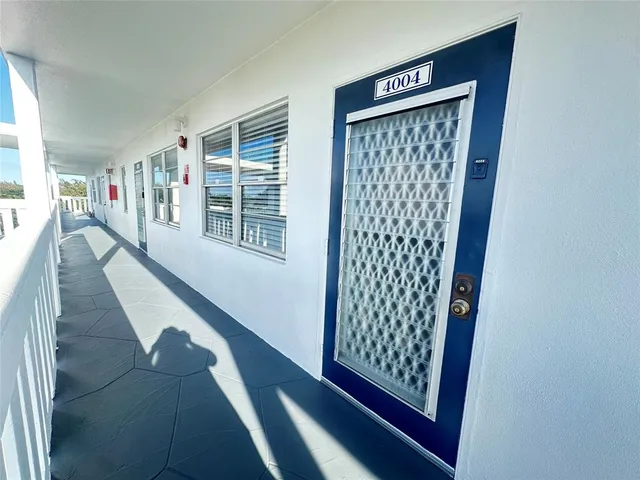 $149,900 | 4004 Newport G, Unit 4004, Deerfield Beach, FL 33442