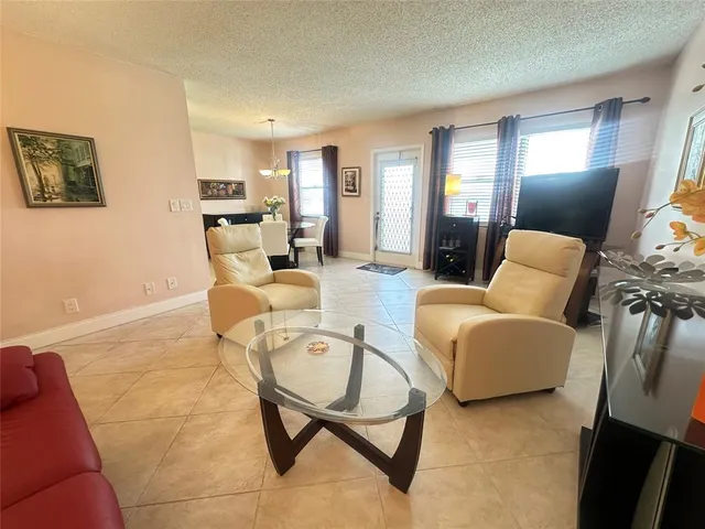 $149,900 | 4004 Newport G, Unit 4004, Deerfield Beach, FL 33442