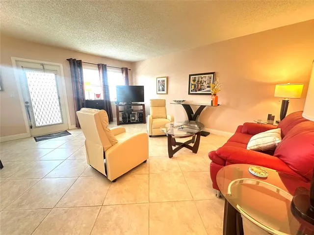 $149,900 | 4004 Newport G, Unit 4004, Deerfield Beach, FL 33442