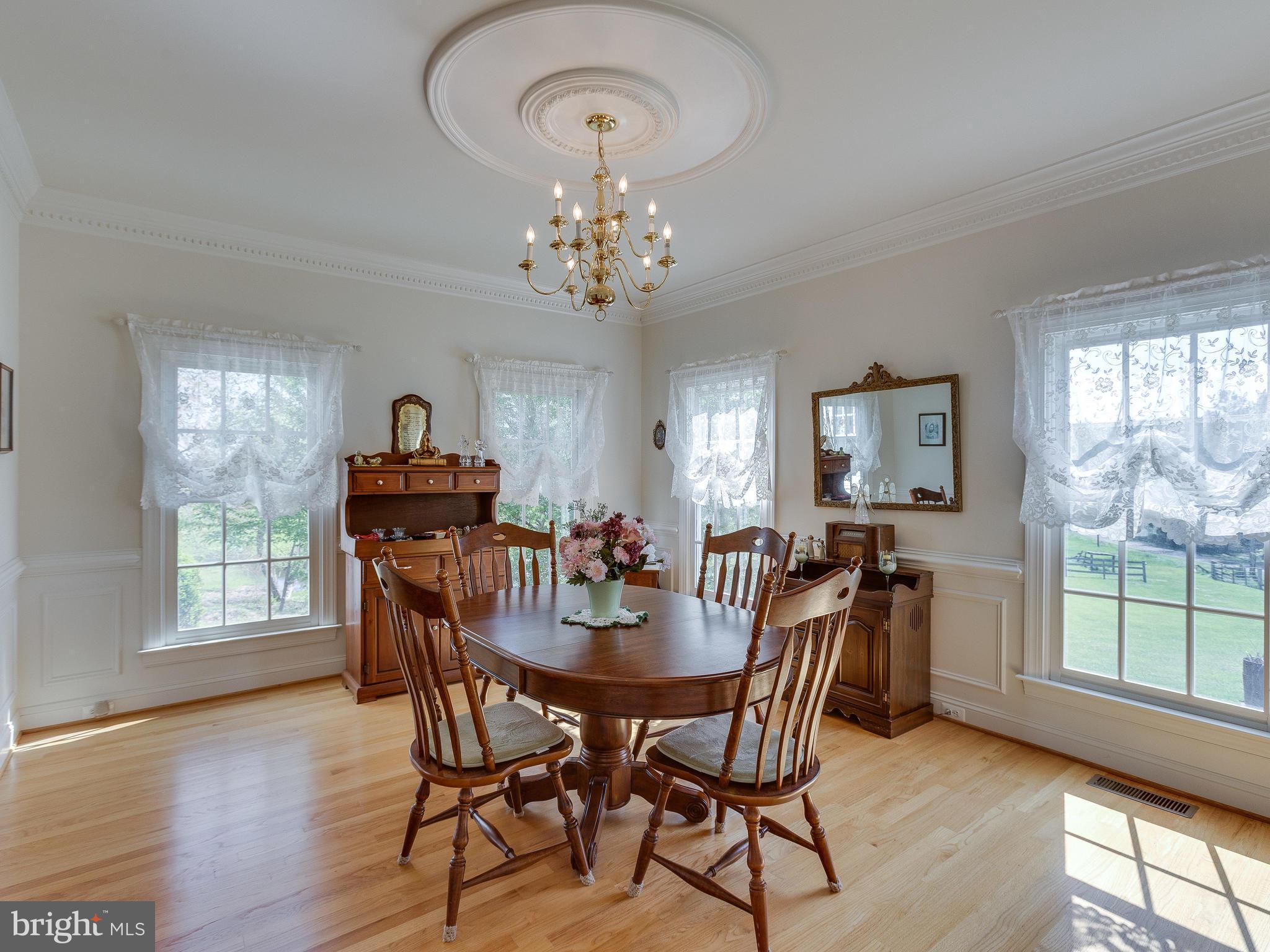 15013 Rolling Ridge Road Haymarket, VA 20169 - Photo 2 of 30 Dining Room