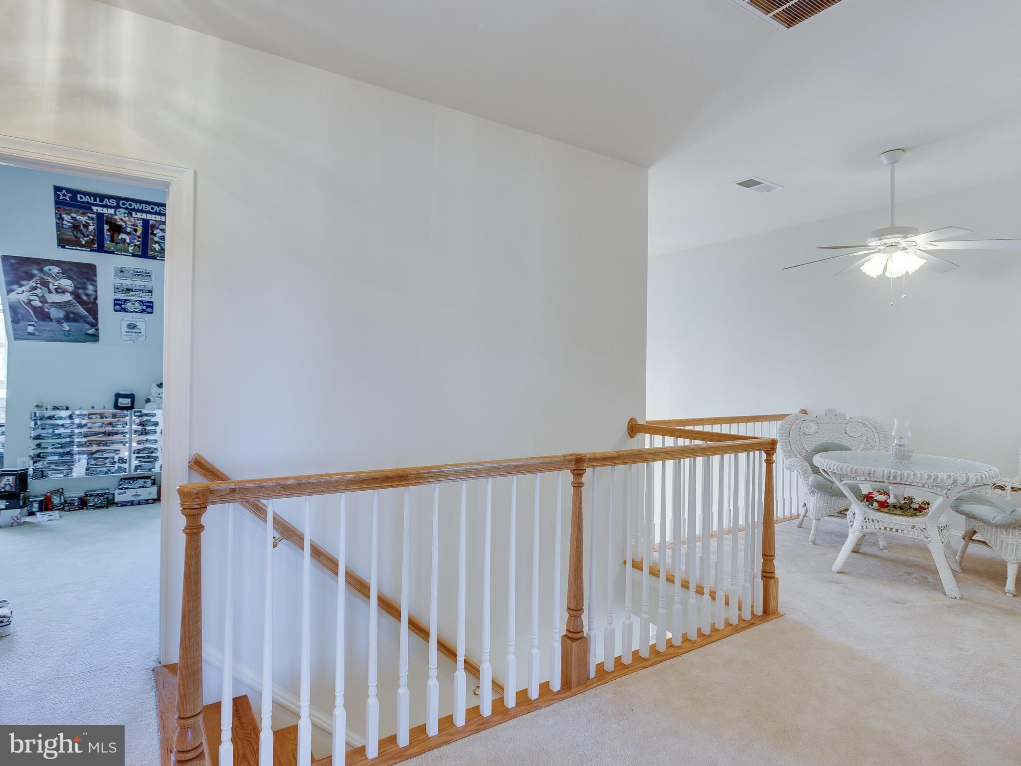 15013 Rolling Ridge Road Haymarket, VA 20169 - Photo 25 of 30 Upper Level Landing with Loft Area