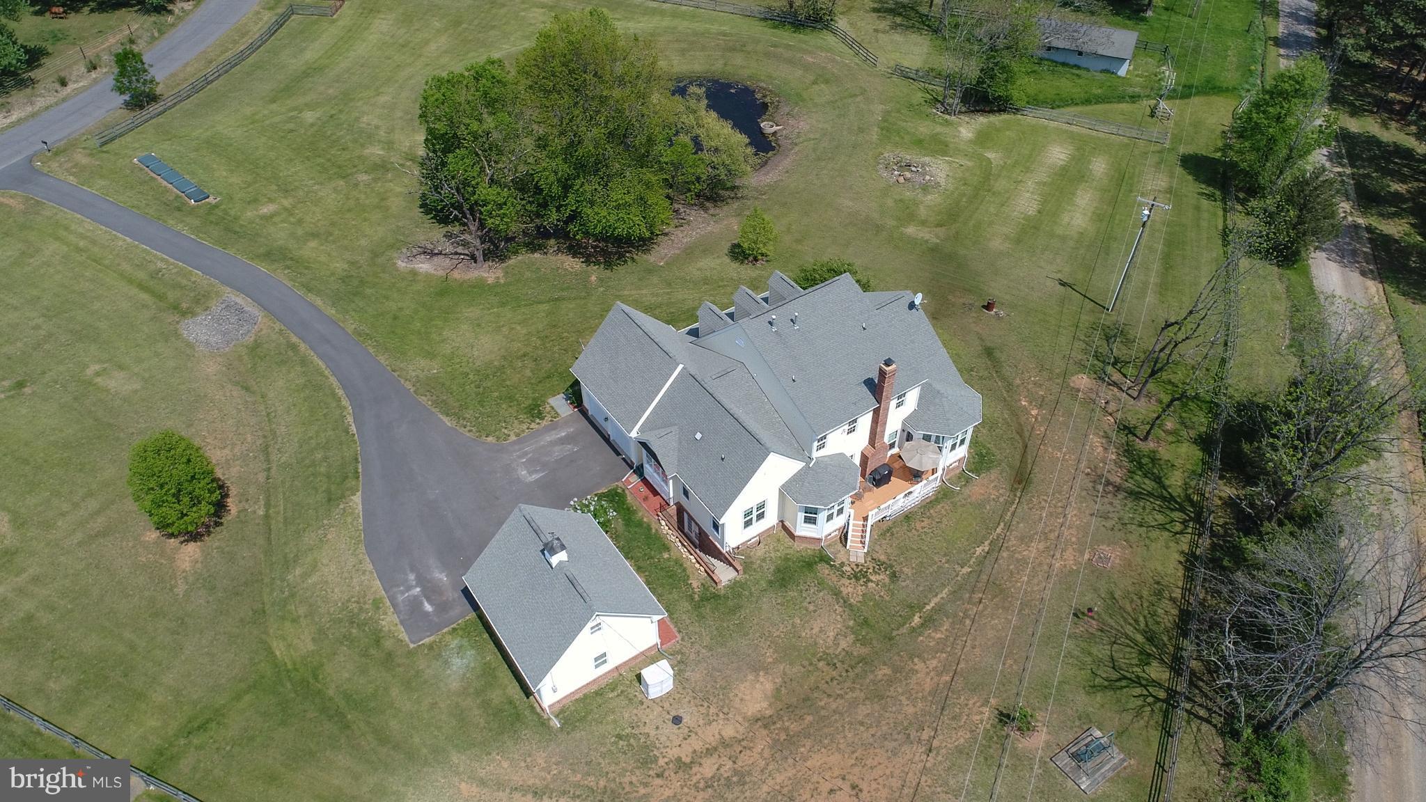 15013 Rolling Ridge Road Haymarket, VA 20169 - Photo 30 of 30 Exterior (Rear)