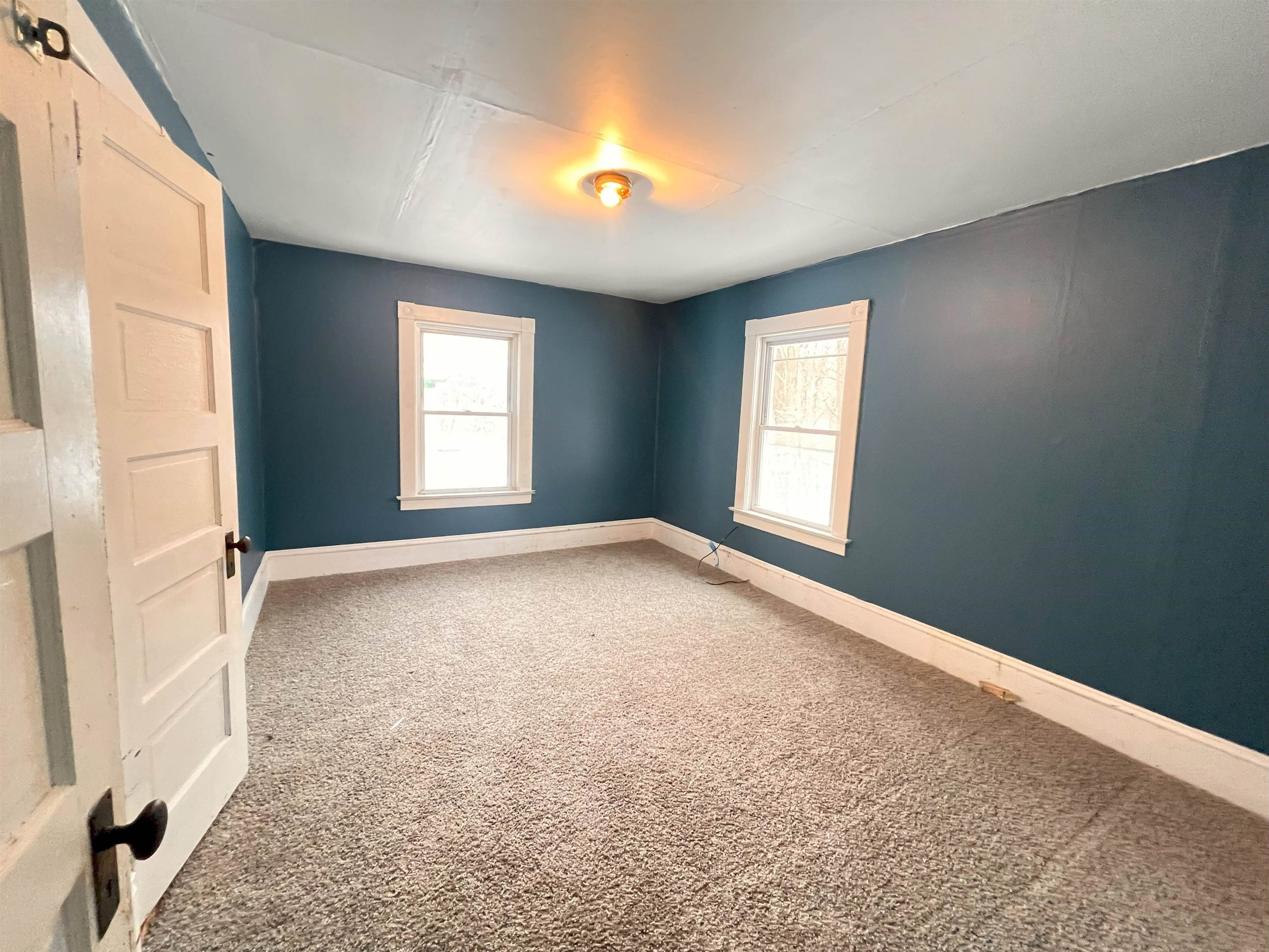 149 Commercial Avenue Lunenburg, VT 05904 - Photo 17 of 32