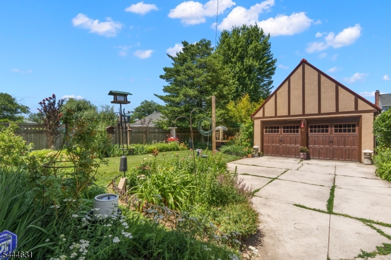 1030 Sterling Road Union, NJ 07083 - Photo 34 of 39