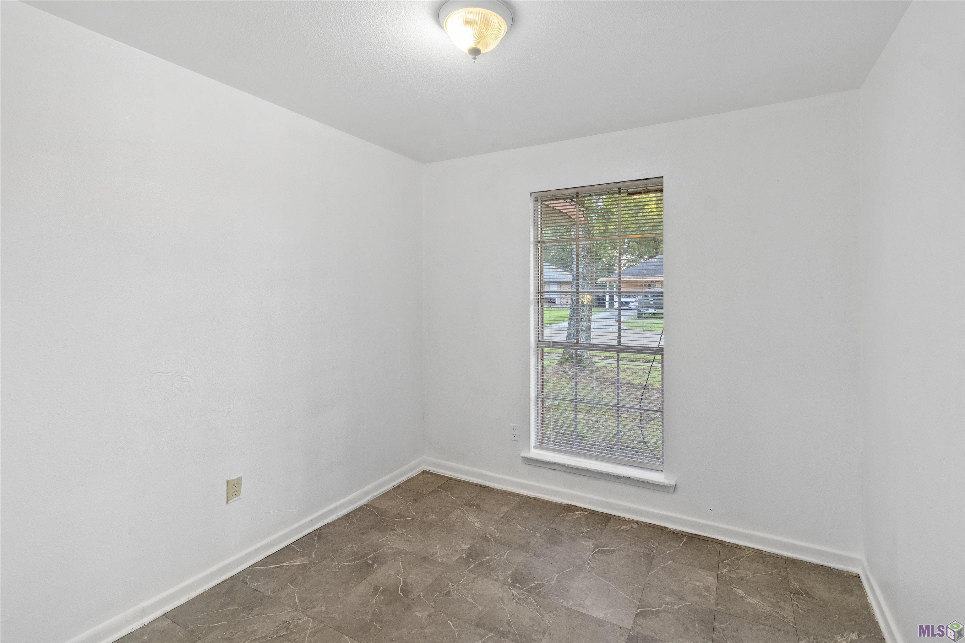 7153 Perimeter Drive Baton Rouge, LA 70812 - Photo 9 of 14