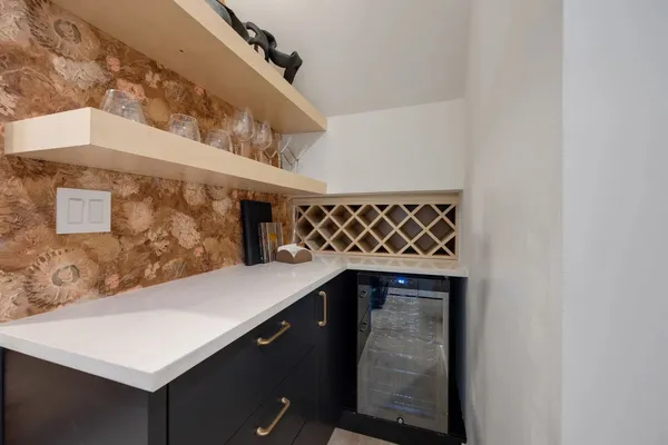$6,995 | 635 7th Avenue South, Unit 611, Nashville, TN 37203
