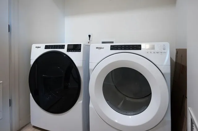 $6,995 | 635 7th Avenue South, Unit 611, Nashville, TN 37203