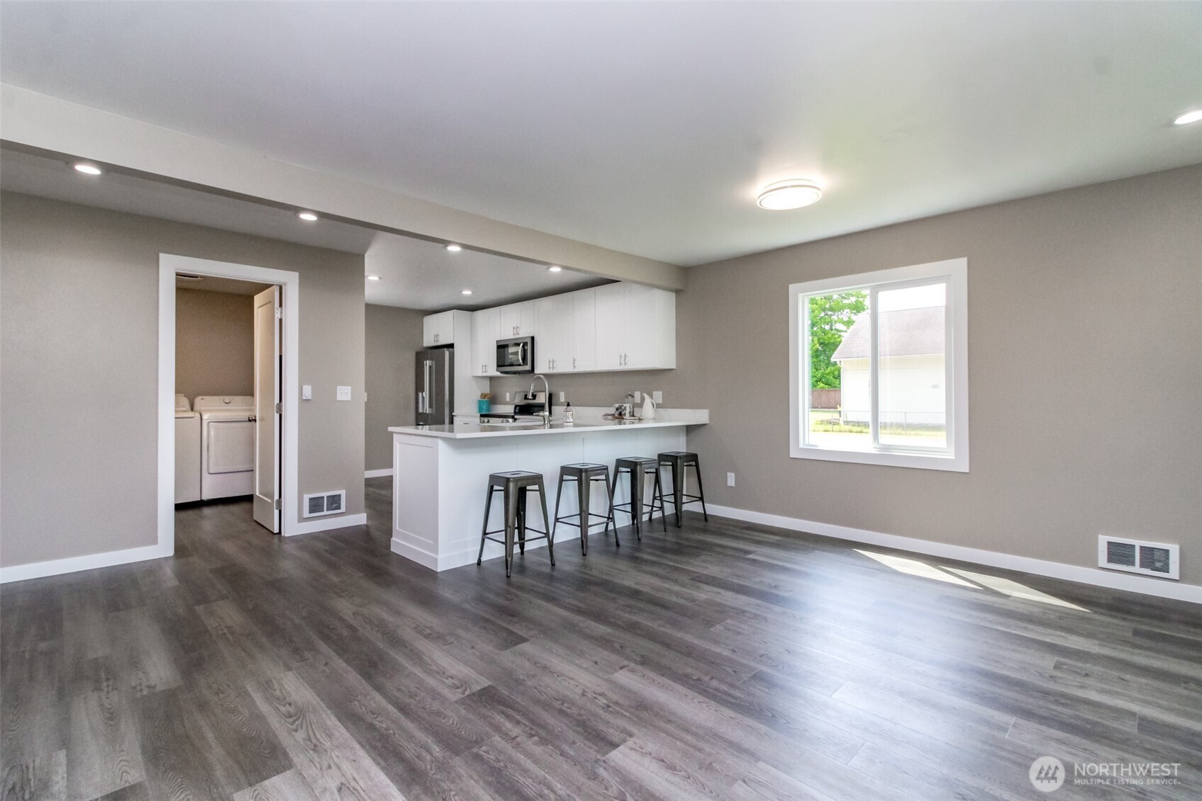 318 Mill Avenue Southeast Orting, WA 98360 - Photo 14 of 36