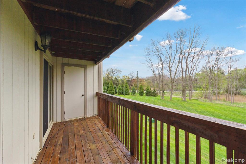 1677 Riverside Drive, Unit 15 Rochester Hills, MI 48309 - Photo 29 of 34 Gallery Image 29