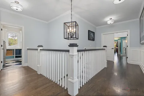 $1,650,000 | 1025 South Vail Avenue, Arlington Heights, IL 60005