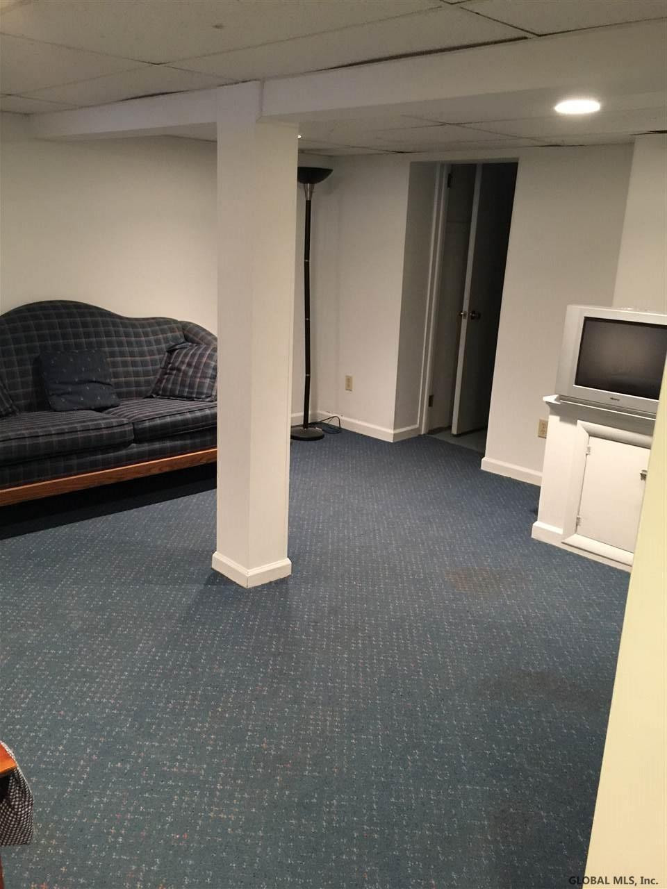 9 Irving Road Scotia, NY 12302 - Photo 20 of 24 Photo 21