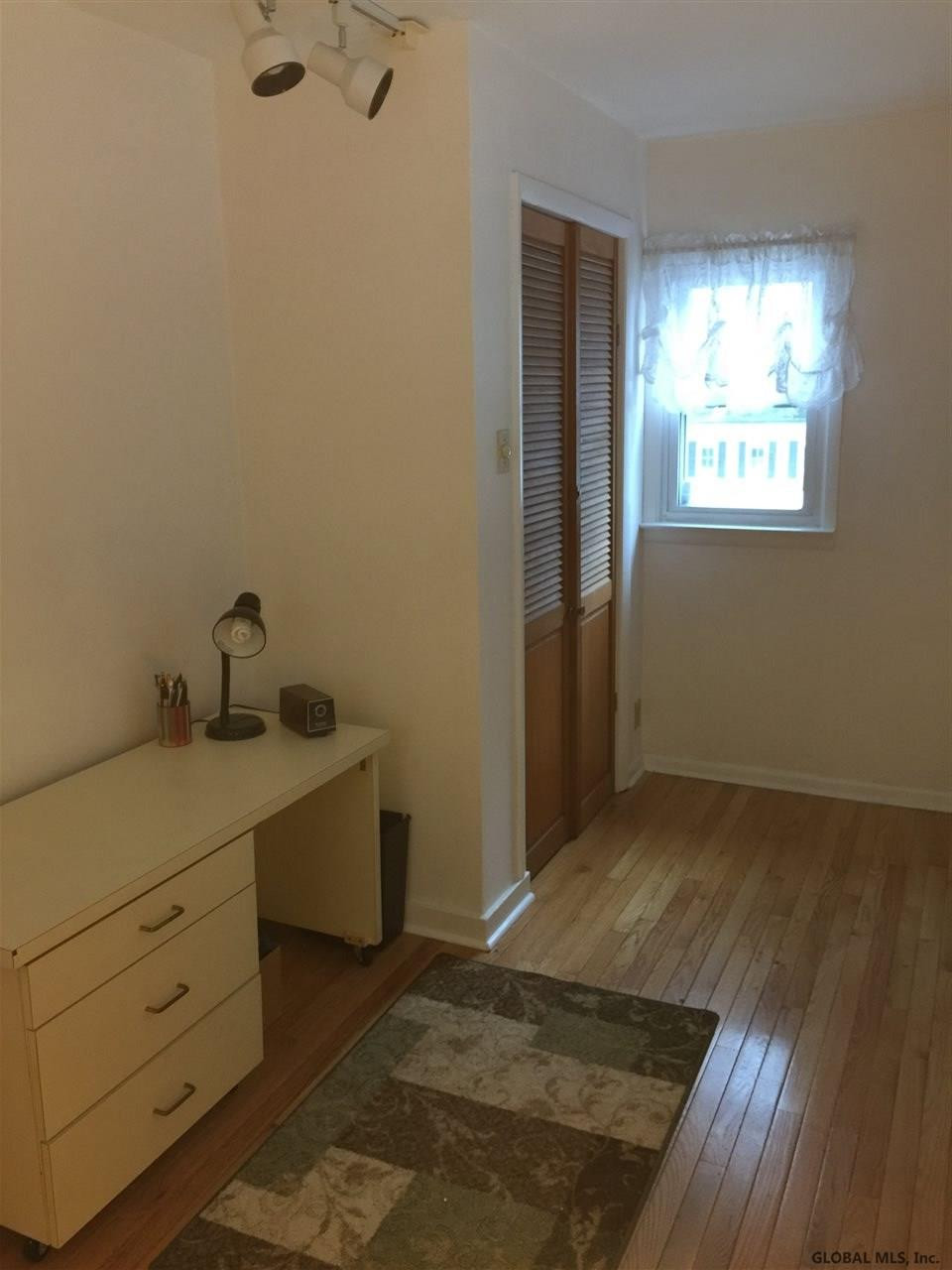 9 Irving Road Scotia, NY 12302 - Photo 7 of 24 Photo 7