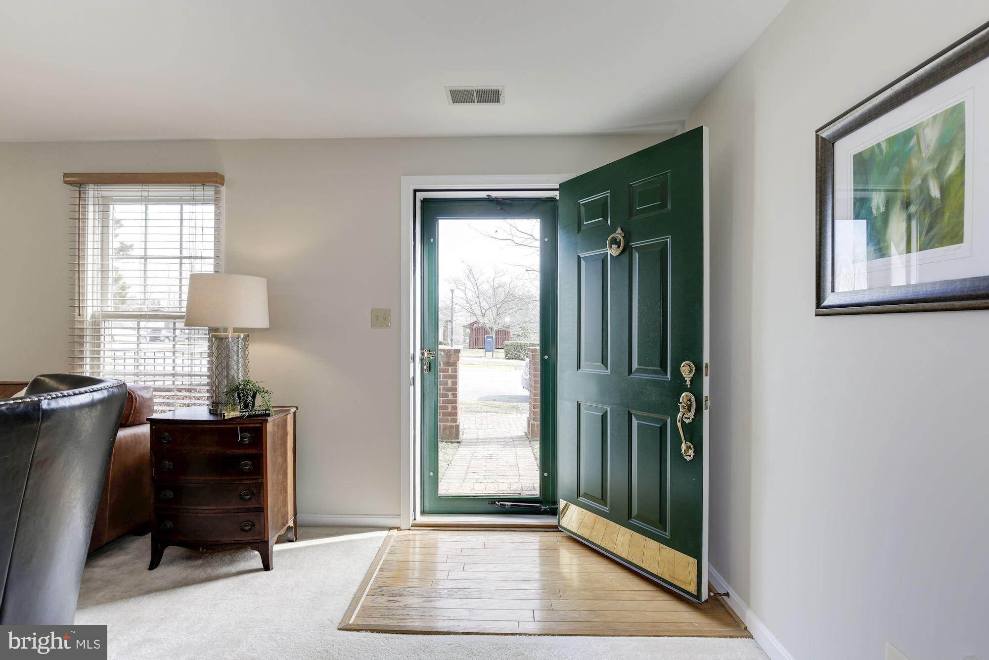 484 Tschiffely Square Road Gaithersburg, MD 20878 - Photo 3 of 27 Front Entry