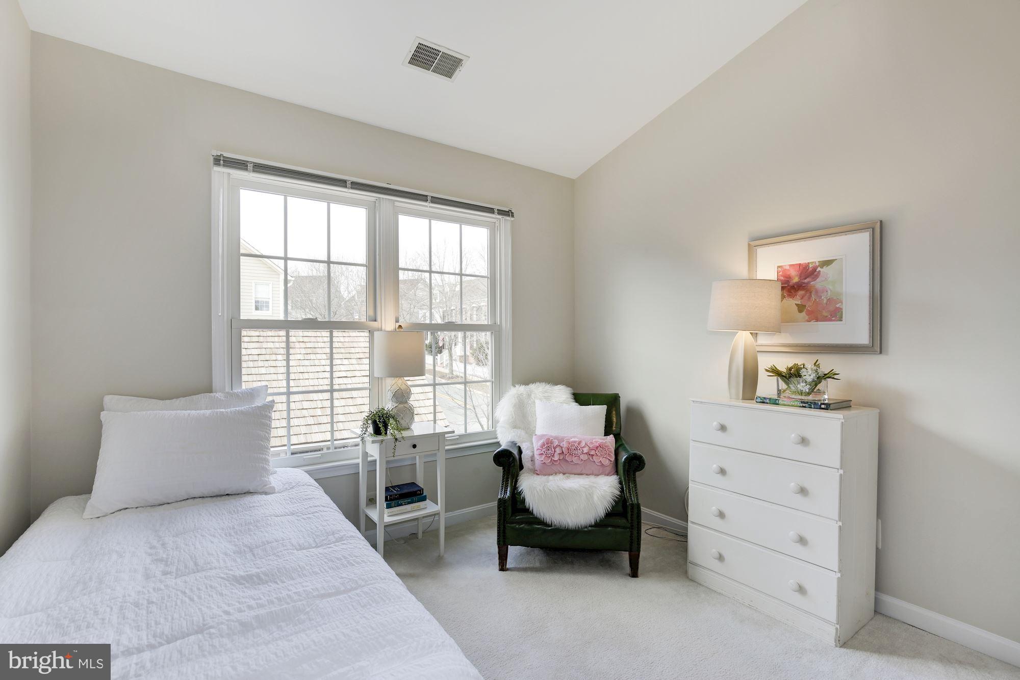 484 Tschiffely Square Road Gaithersburg, MD 20878 - Photo 24 of 27 Bedroom 3 w/Vaulted Ceiling