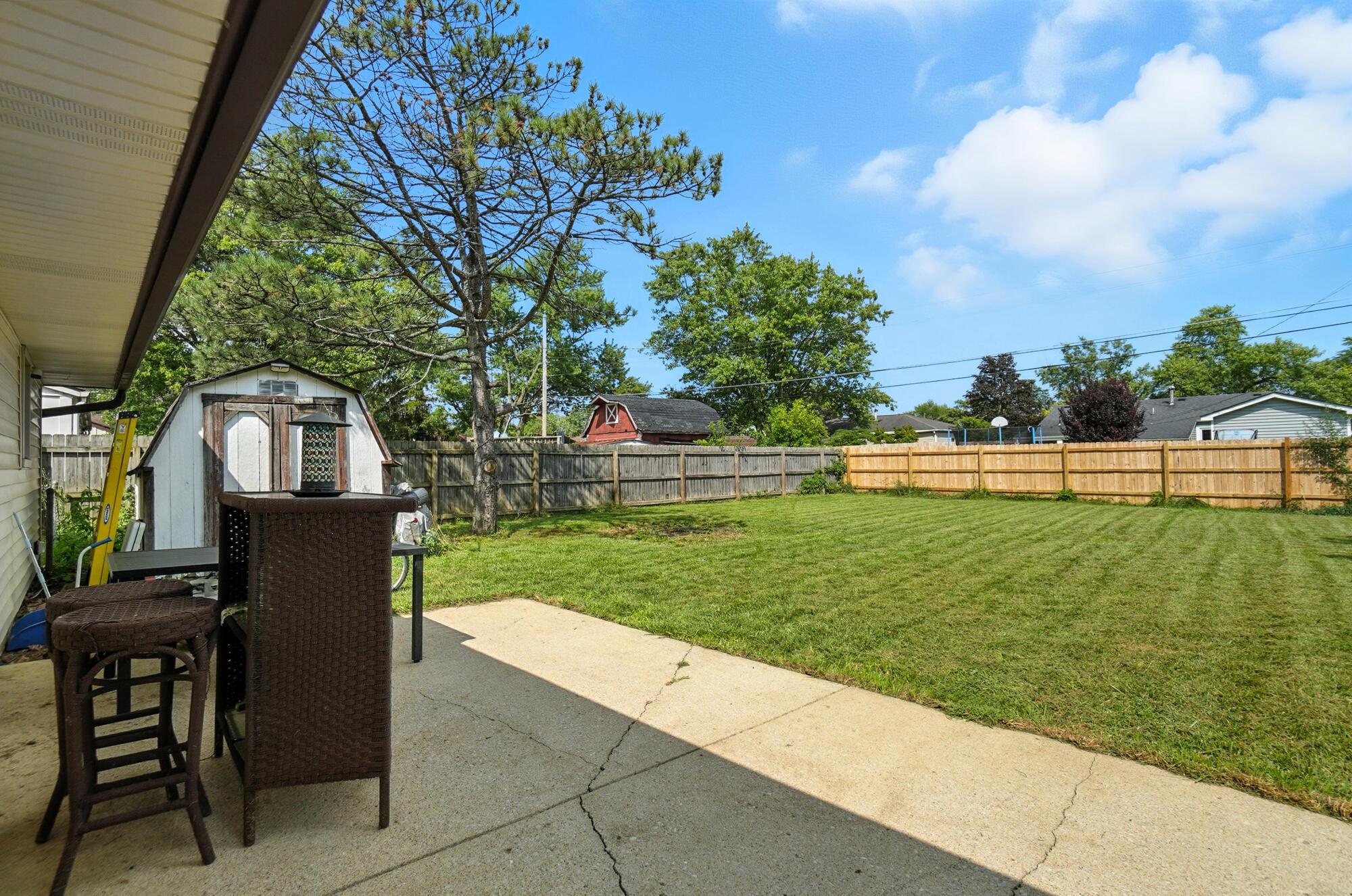 432 Redmond Road Columbus, OH 43228 - Photo 39 of 45 192