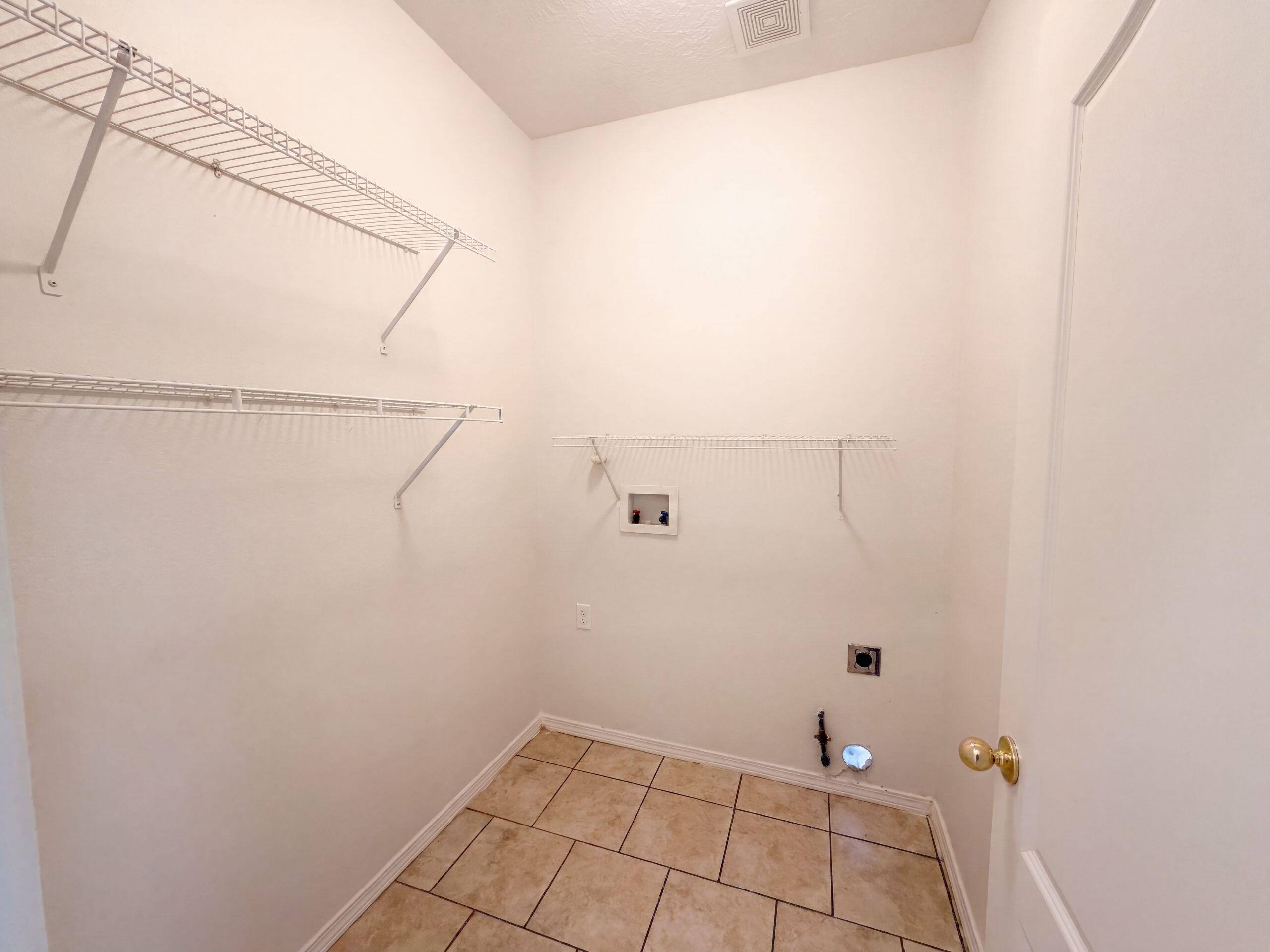 696 Troon Drive Southeast Rio Rancho, NM 87124 - Photo 17 of 23 Gallery Image 17