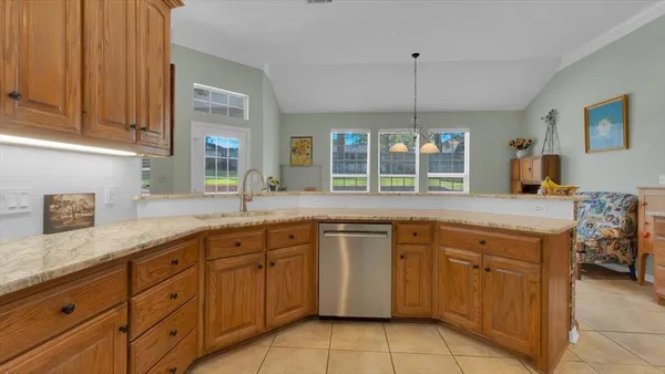 $359,000 | 514 Susie Street, Chandler, TX 75758