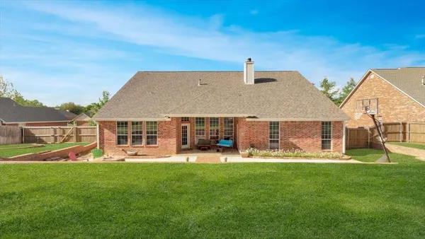 $359,000 | 514 Susie Street, Chandler, TX 75758