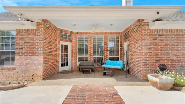 $359,000 | 514 Susie Street, Chandler, TX 75758