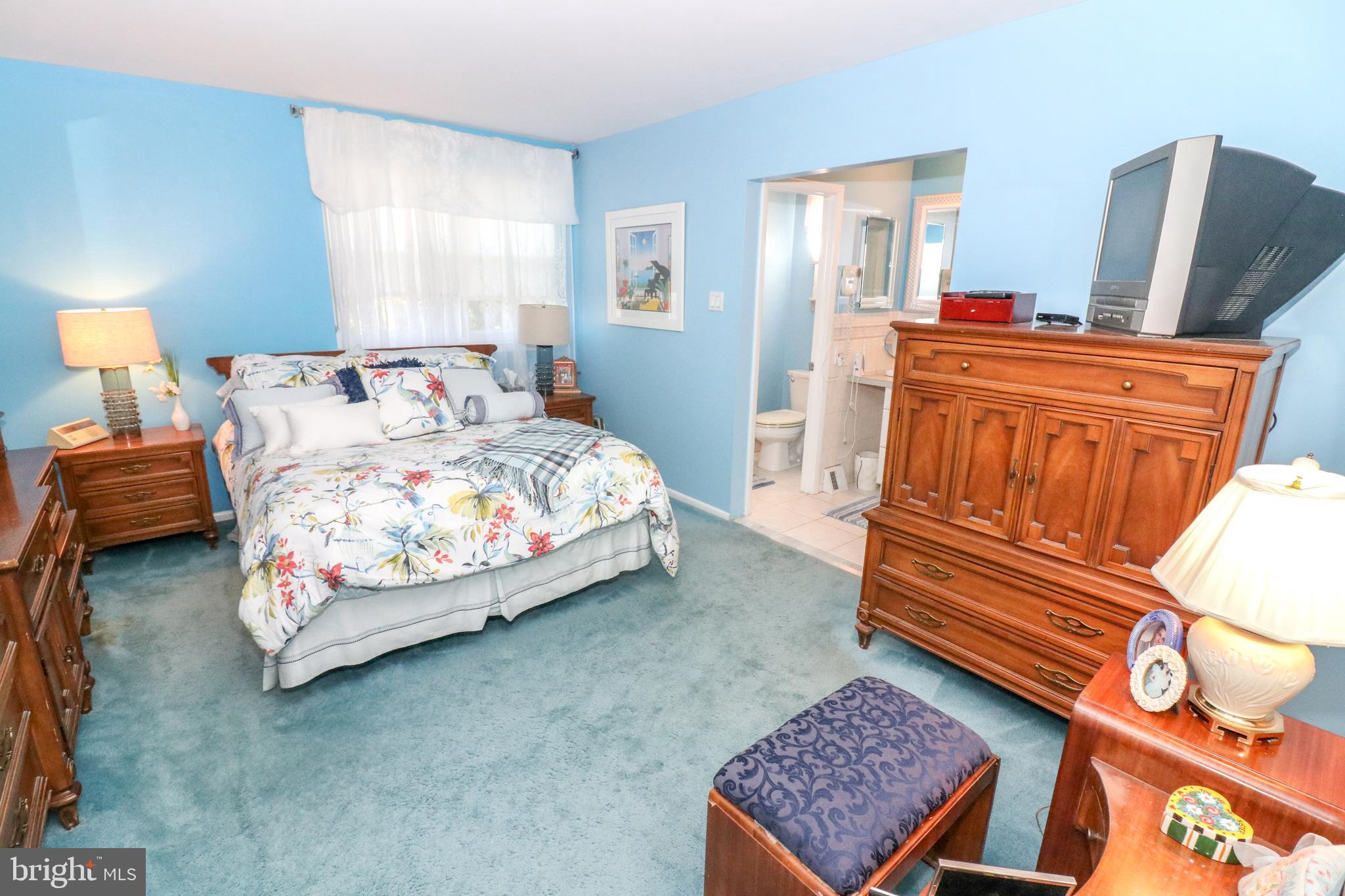 1126 Surrey Road Philadelphia, PA 19115 - Photo 19 of 30 Main Bedroom