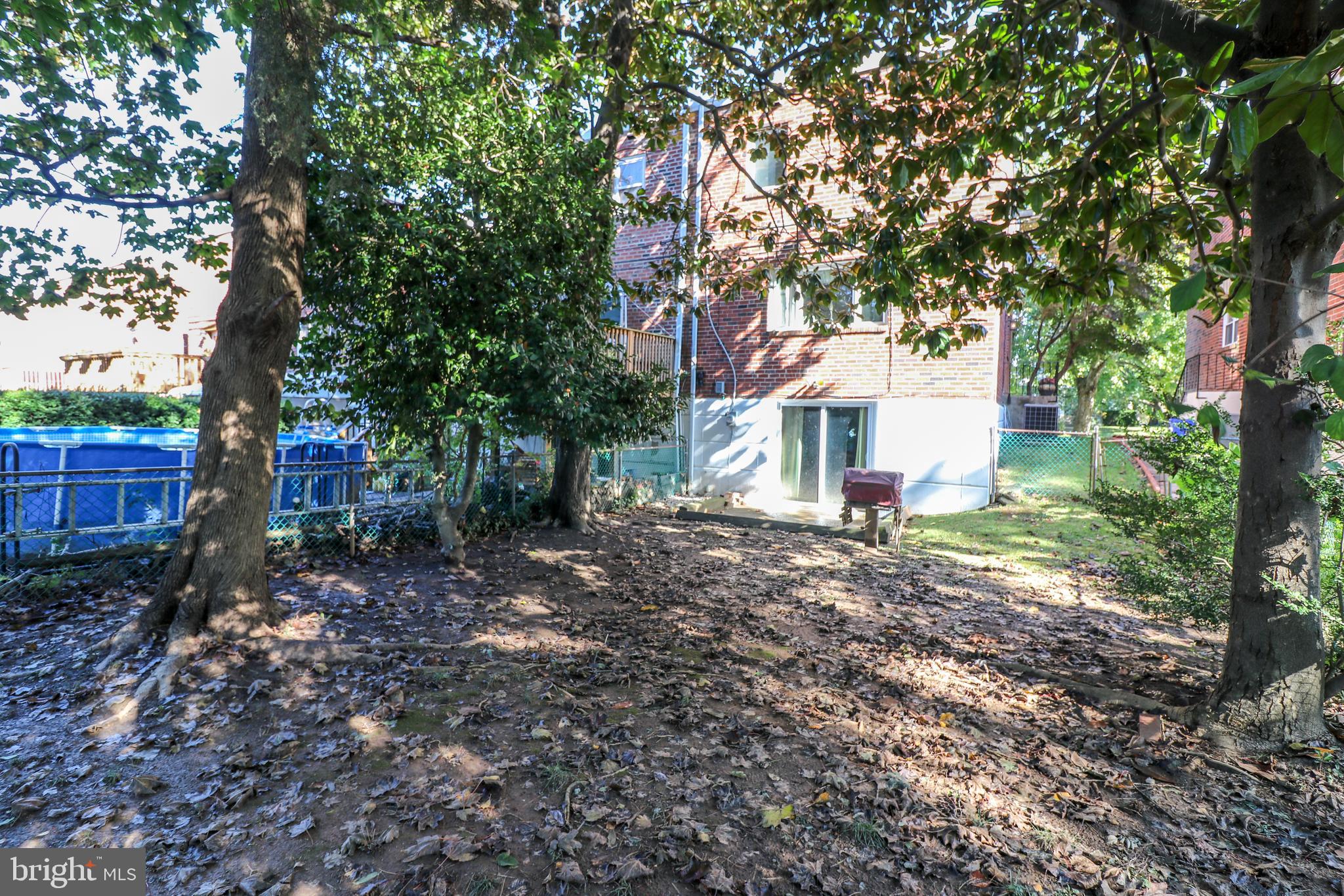 1126 Surrey Road Philadelphia, PA 19115 - Photo 29 of 30 Back Yard