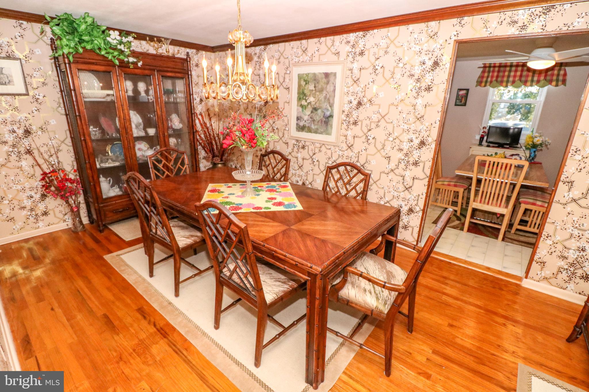 1126 Surrey Road Philadelphia, PA 19115 - Photo 10 of 30 Dining Room