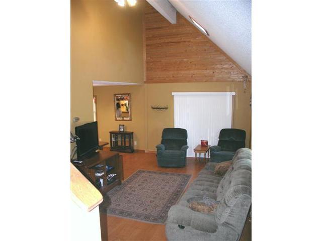 330 Beck Road Southeast Lancaster, OH 43130 - Photo 2 of 9