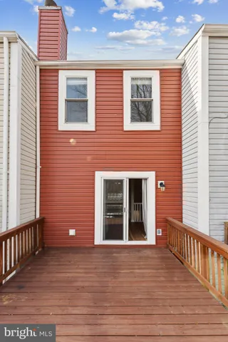 $3,000 | 5905 Sir Cambridge Way, Alexandria, VA 22315
