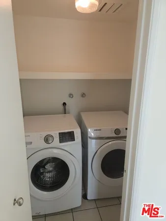 $950,000 | 1740 Malcolm Avenue, Unit 204, Los Angeles, CA 90024
