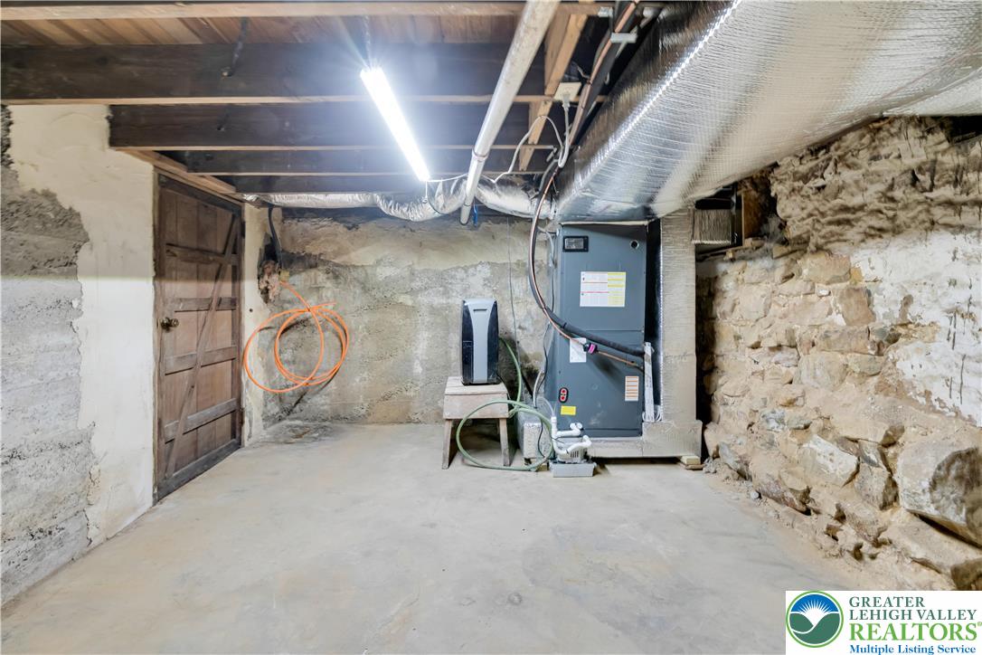 4453 Old Bethlehem Pike Center Valley, PA 18034 - Photo 28 of 28 a water heater room